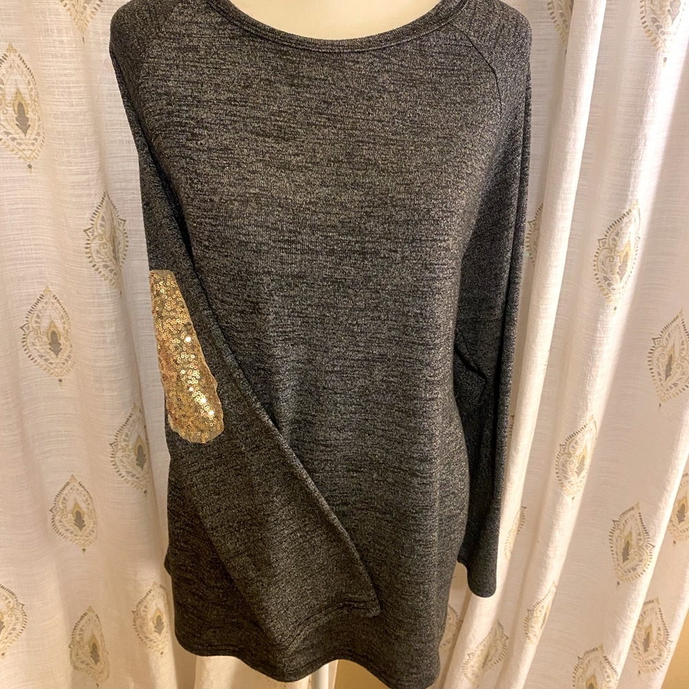 🎃3 for $15🎃Gorgeous Gray Sweater w/ Gold Sequin Elbow Patches Sz 1X